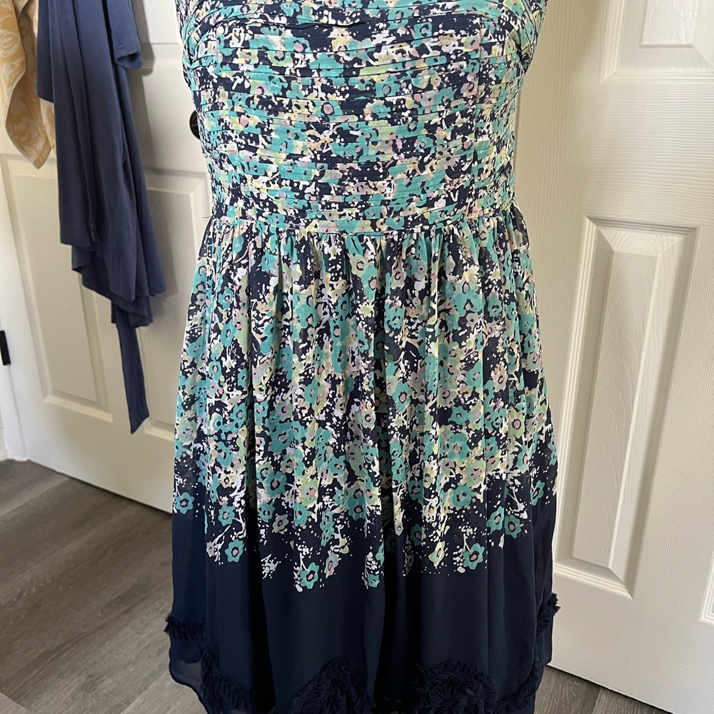 LC Lauren Conrad Classic Black Garment